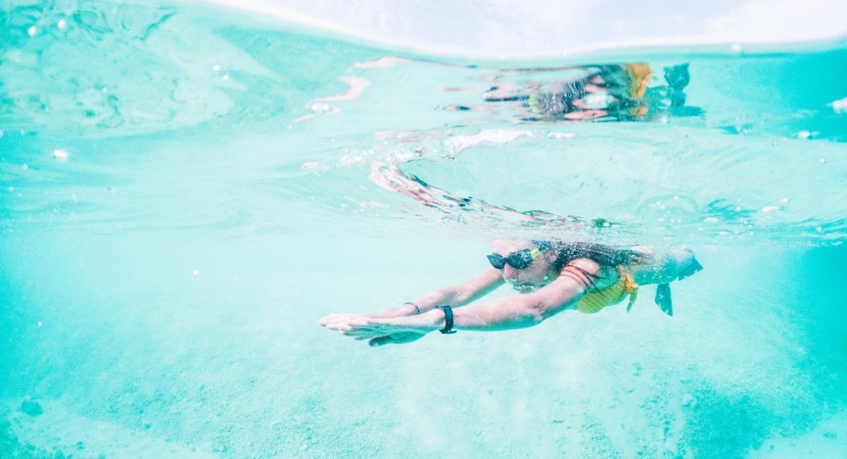 Snorkeling Grand Cayman at Cemetery Beach reef
